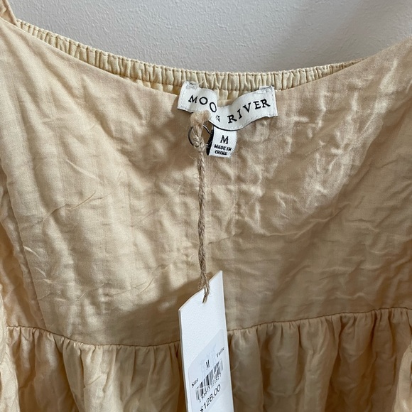 Moon River Cream Coloured Midi Dress, size Medium. New With Tags - Picture 4 of 4